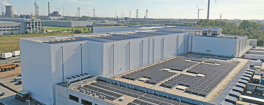 FischerFIREPROOF®  Steel faced roof and wall panel systems with a mineral wool core