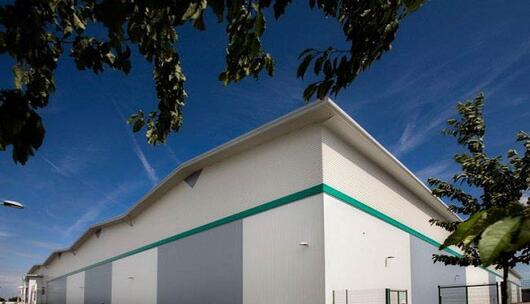 Prologis Crewe 360   Colorcoat HPS200 Ultra®Colorcoat Prisma® img 1
