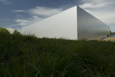 Client: Hambleside DanelawArchitect: G4 DesignSub Contractor: Howard Evans Cladding Products:trimapanel, insulated wall panel, trisomet, insulated roof panel, Colorcoat Product: Colorcoat Prisma in silver Metallic,Colorcoat HPS200 in Goosewing Grey