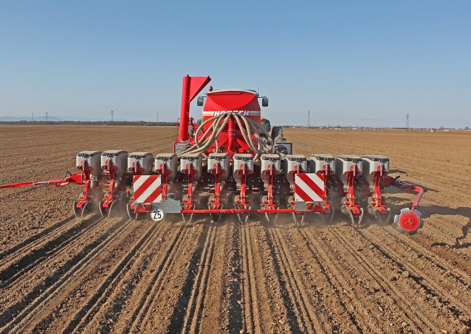 Boron manganese grades are designed for soil tillage tools Boron manganese grades are designed for soil tillage tools