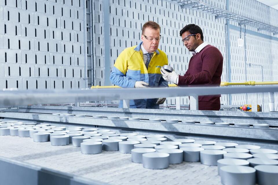 Carrying out research into all types of can manufacture