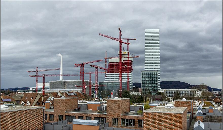 Construction equipment-crane