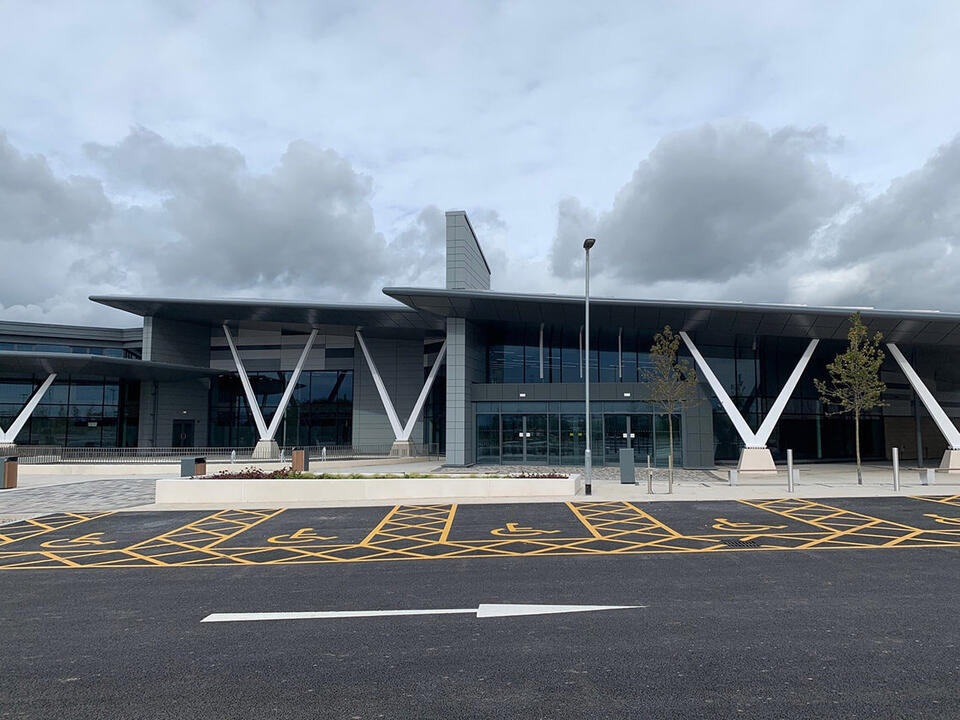 MOTO services Rubgy with RoofDek steel roof decking