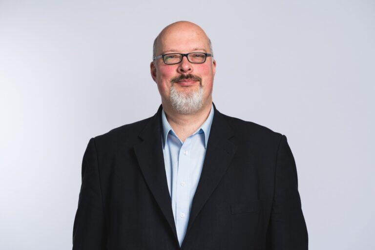 Arjan Geveke Director EIUG