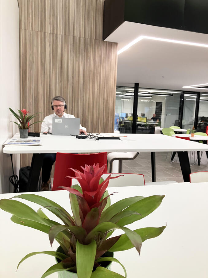 Trimawall and Trisofix modular internal walling system installation at Tata Steel UK