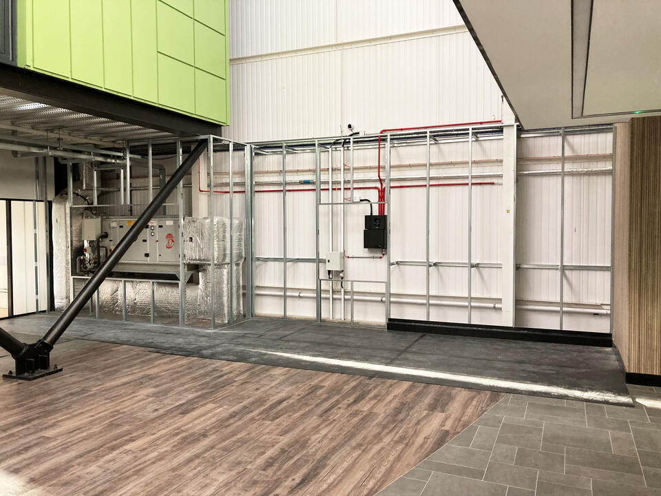 Trimawall and Trisofix modular internal walling system installation at Tata Steel UK