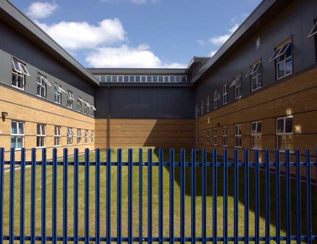 Fazakerley High School   Colorcoat HPS200® img2