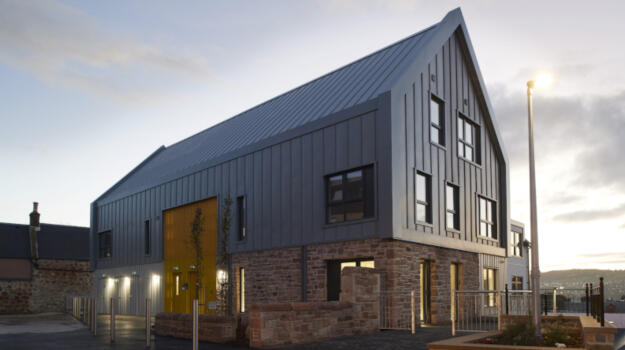 Grand designs Live House Tata Steel TOP Roof Grand designs Live House Tata Steel TOP Roof