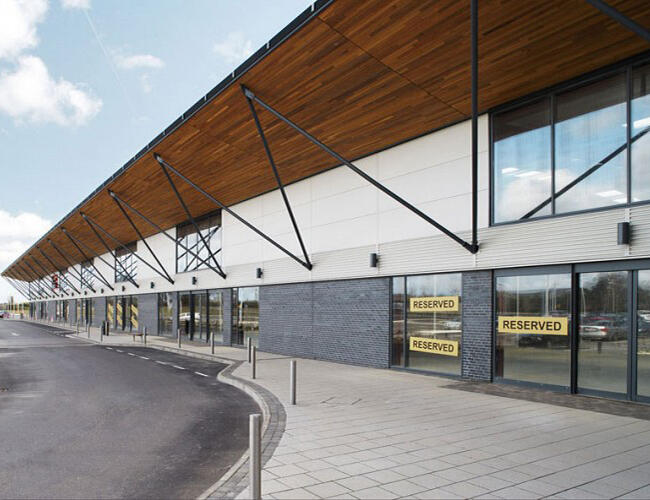 M1 Dundalk Retail Park image 2