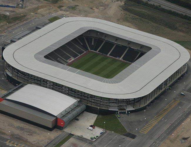 MK Dons Stadium   Colorcoat HPS200® img3