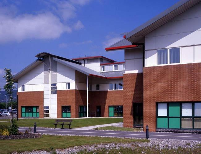 Neath Port Talbot Hospital   Colorcoat HPS200® img3