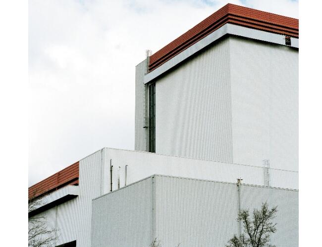 Nuon 5 7 main