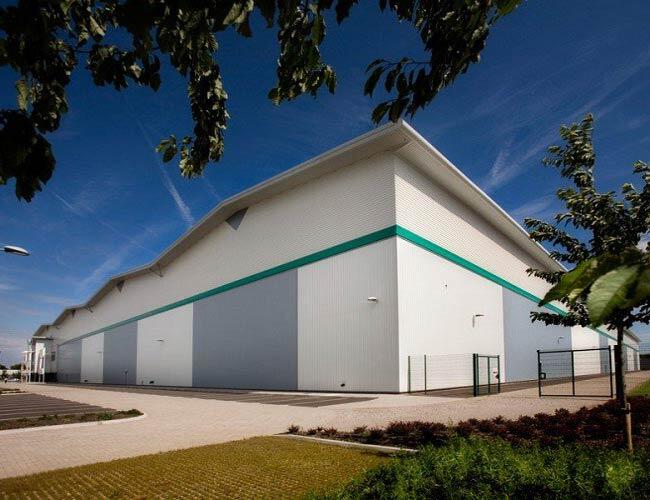 Prologis Crewe 360   Colorcoat HPS200 Ultra®Colorcoat Prisma® img 1