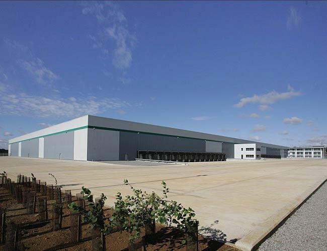 Prologis Kettering   Colorcoat HPS200®Colorcoat Prisma® img 1