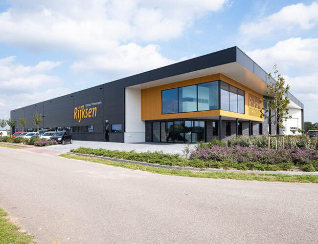 Rijksen 1 main